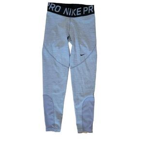Nike Womens Leggings Size Small Crop Gray